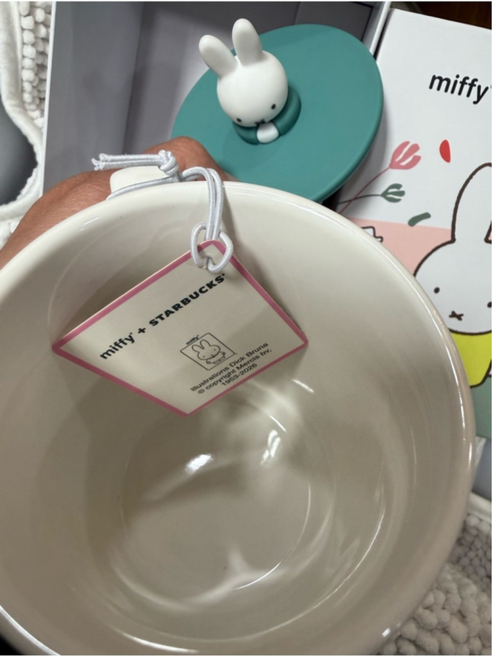 Starbucks x Miffy Limited Edition Ceramic Mug With 3D Miffy Lid 2026 Collection - Picture 5 of 15